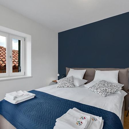 The Square Makarska, Lux App In The Heart Of The City Εξωτερικό φωτογραφία