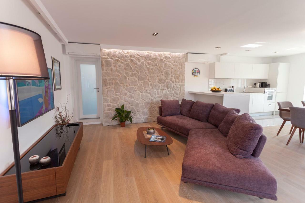The Square Makarska, Lux App In The Heart Of The City Εξωτερικό φωτογραφία